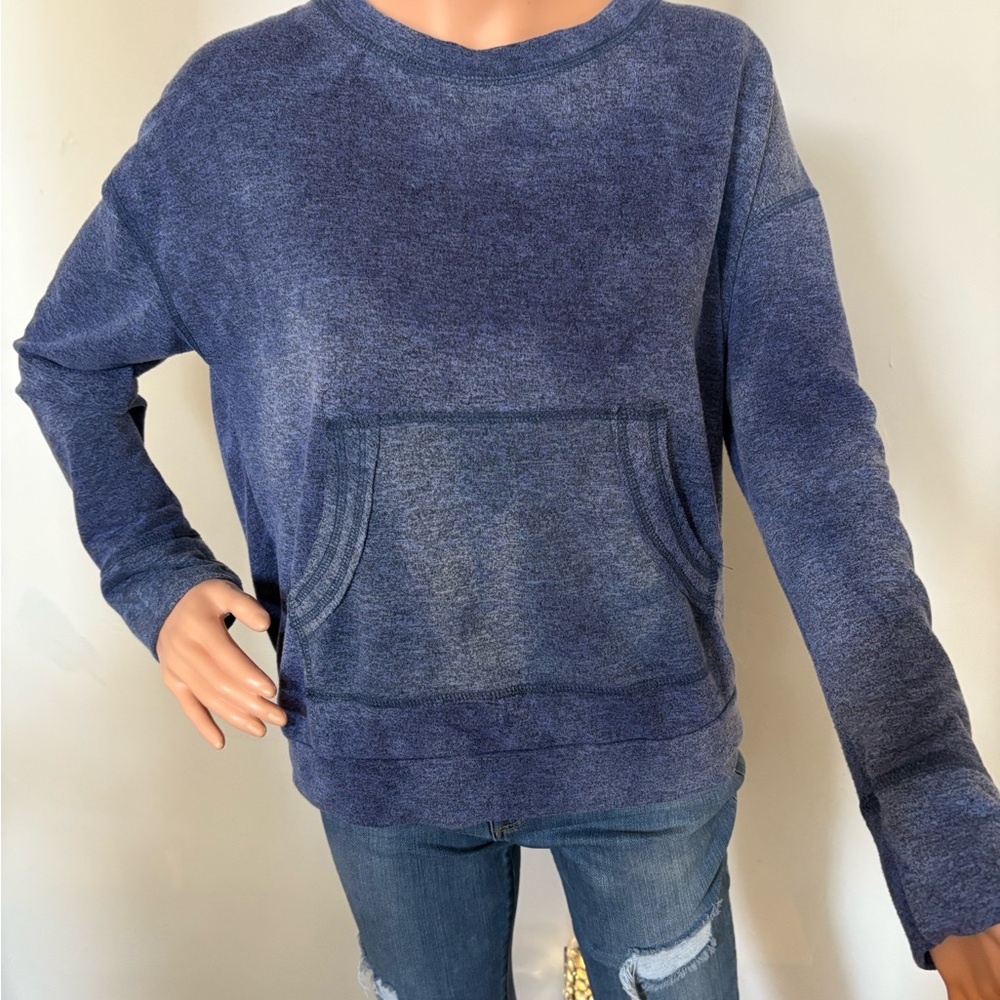 Ariella Blue Boxy Long Sleeve Sweatshirt